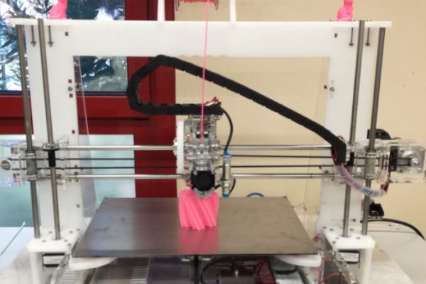Large-scale 3D printer